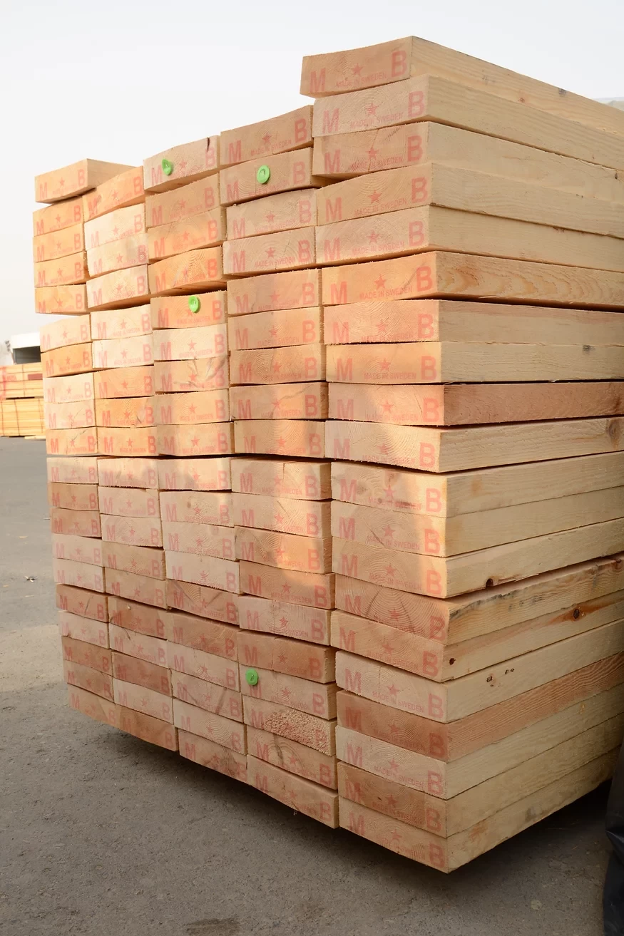 بماذا يستخدم خشب السويد؟